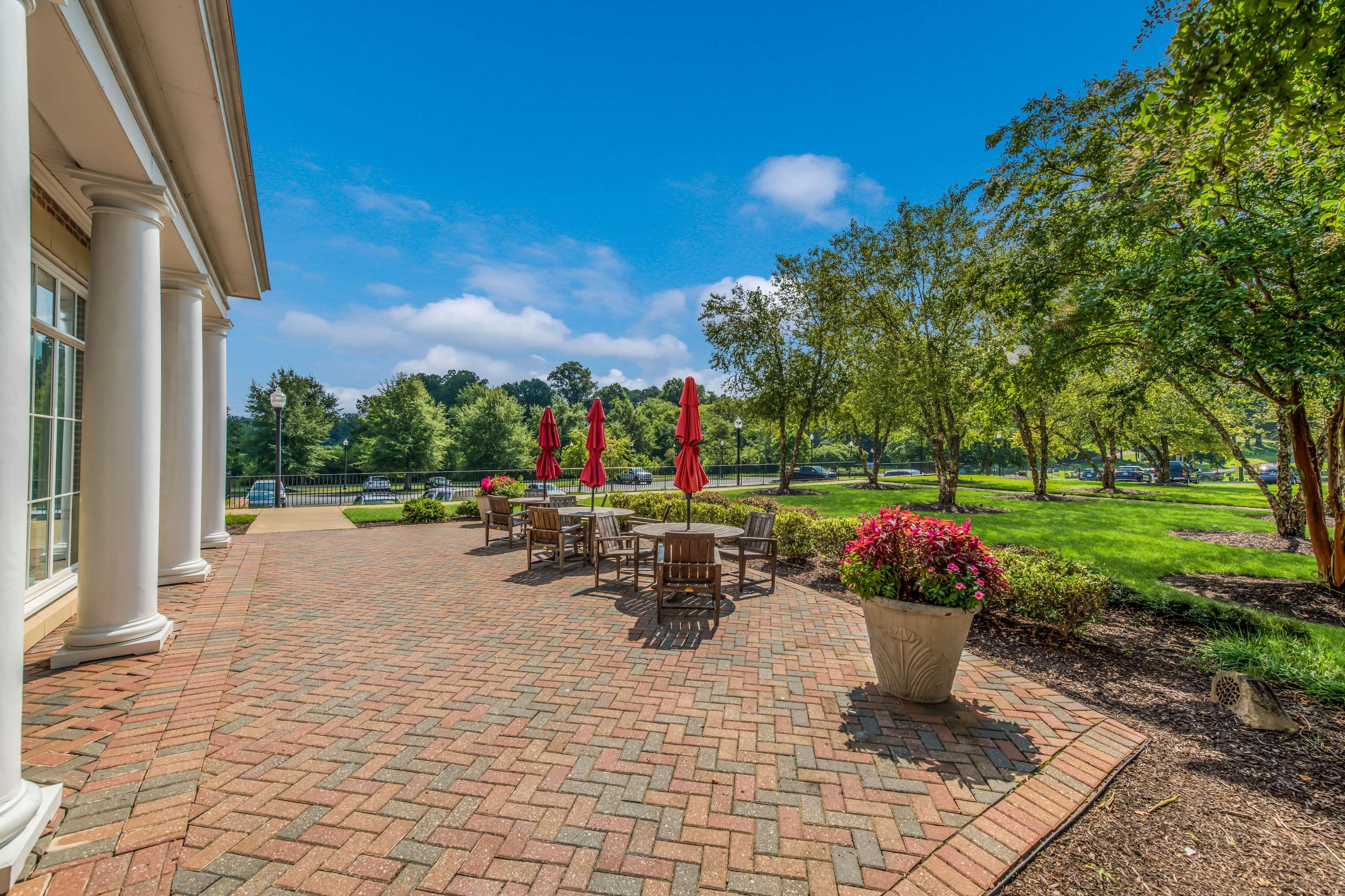 Hilton Garden Inn Suffolk Riverfront Exterior foto